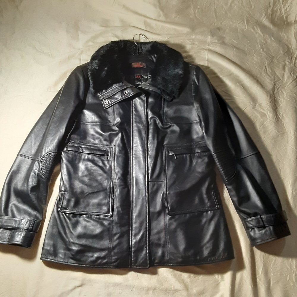 Danier genuine leather warm jacket size L